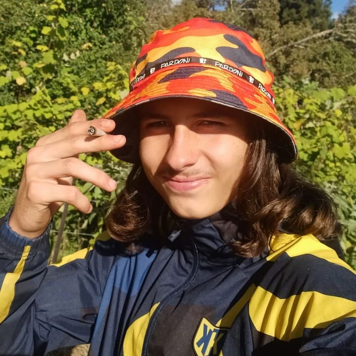 Profil von Lonnie